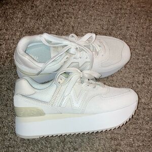 New Balance Women's White Sneakers platform